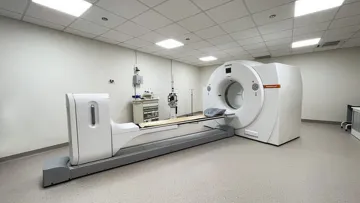 В Україні зникла можливість ранньої діагностики раку: не працює єдиний апарат для ПЕТ-КТ досліджень 