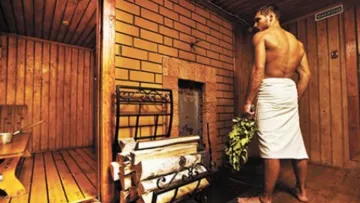 Чоловік звернувся до поліції з проханням відшукати повію, яка його ошукала: детективна історія з Одеси