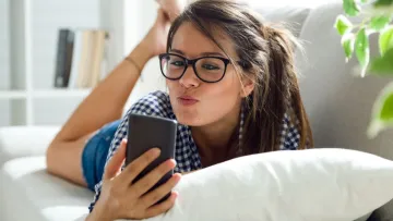 Тіктоки, рілси і шортси провокують депресію та можуть поламати психіку: шокуюче відкриття вчених з Австралії