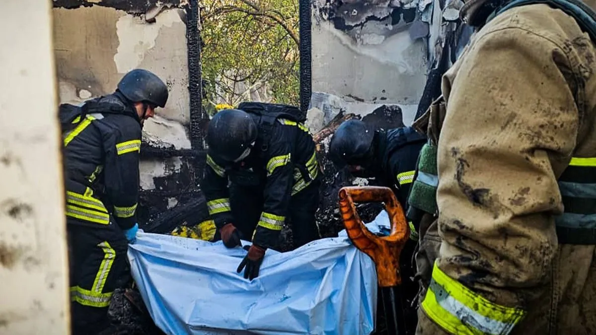 У Києві загиблі, у Запоріжжі постраждали діти, а в п’яти регіонах - відключення світла: деталі нічної атаки РФ