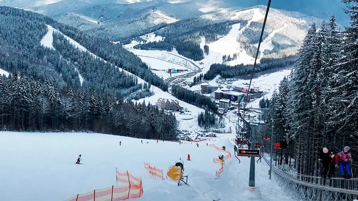 У Буковелі загоряються підйомники: потенційна причина – відключення світла