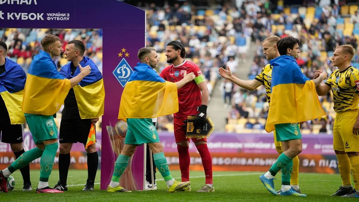 Динамо зрівнялося з Шахтарем за кількістю українських трофеїв: скільки титулів мають принципові суперники