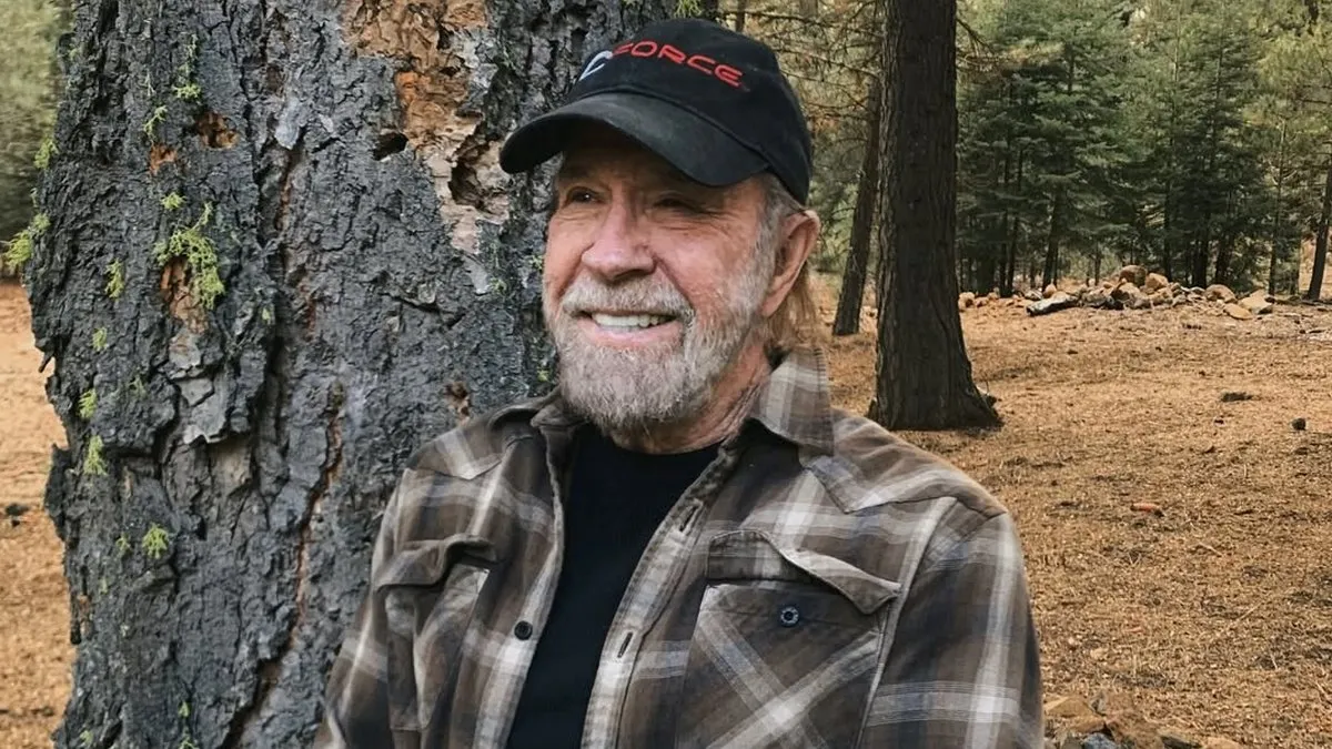 Легенда бойовиків Чак Норріс помер у 86 років: топ-5 найкращих фільмів з майстром карате