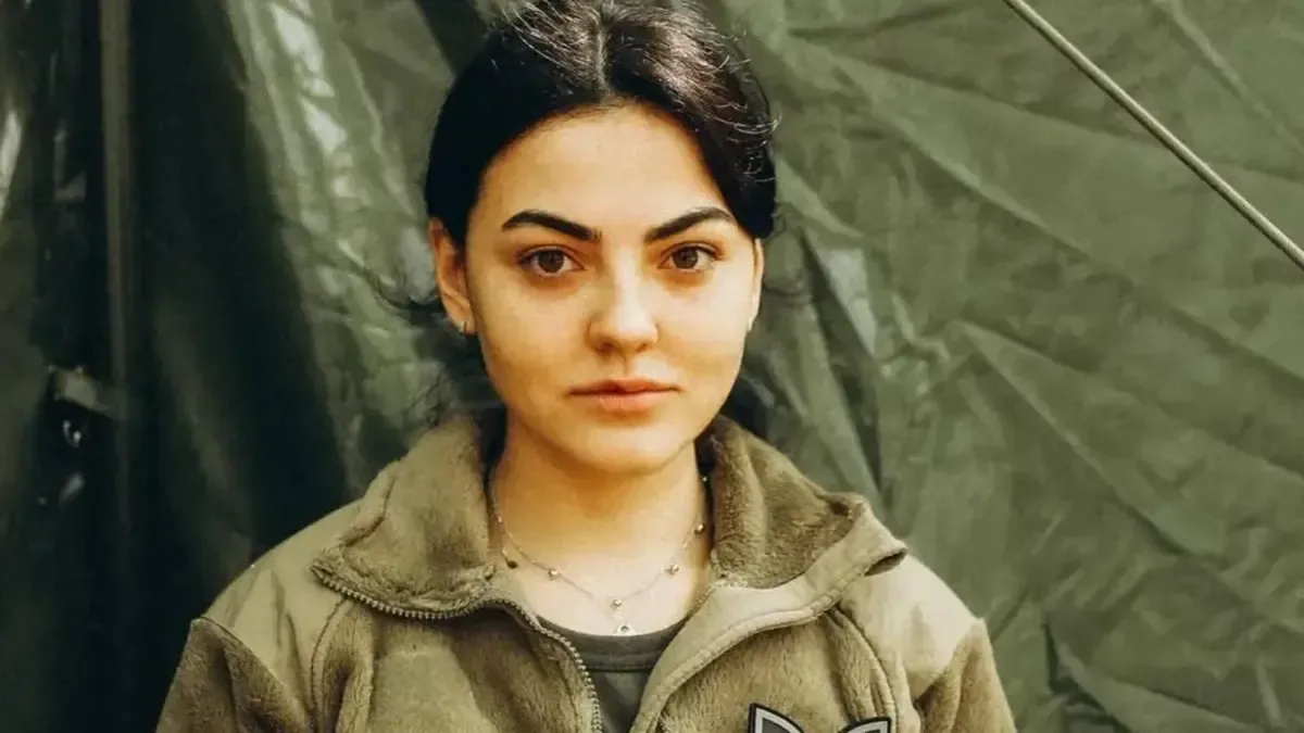 «Просто живу життя, щоб його жити»: Аліна Михайлова відверто розповіла, як переживає загибель Да Вінчі