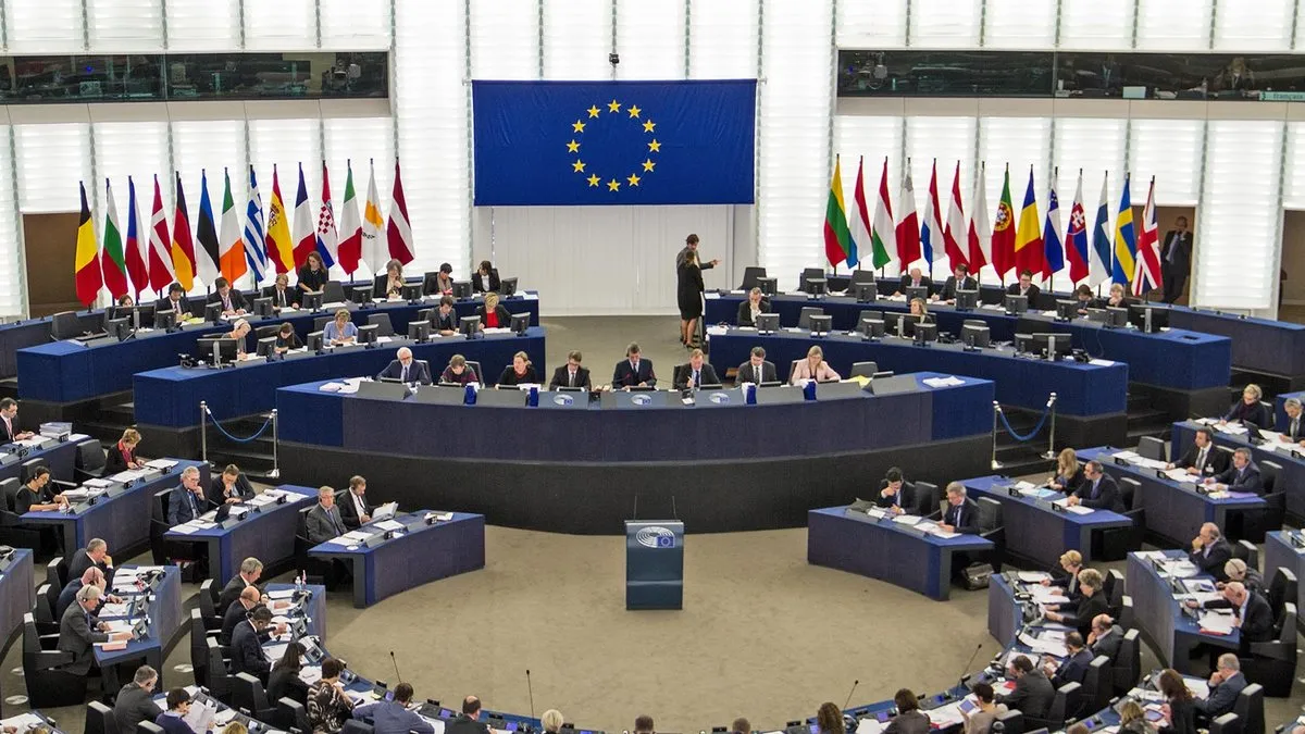 У ЄС розкритикували Володимира Зеленського за назву підрозділу на честь УПА: рішення Європарламенту