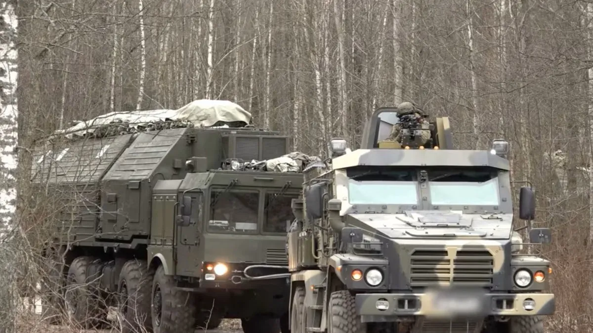 На старому аеродромі: супутники помітили розгортання «Орєшніка» в Білорусі 