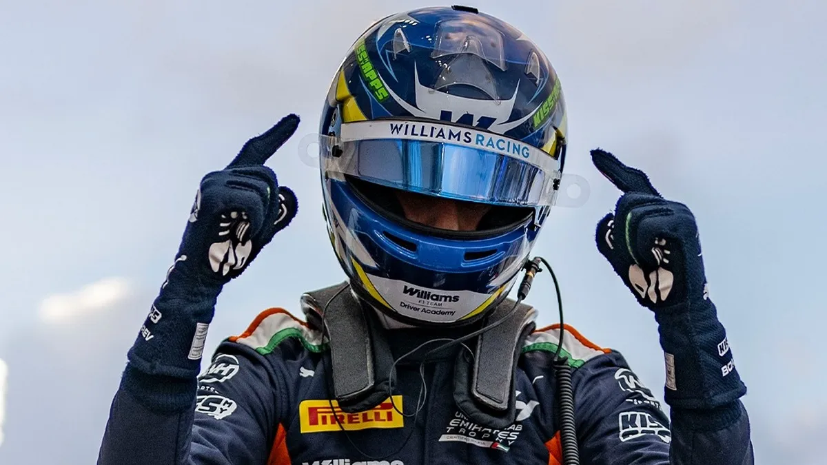 Контролював результат гонки: українець Олександр Бондарев відкрив сезон Формули-4 перемогою в Абу-Дабі