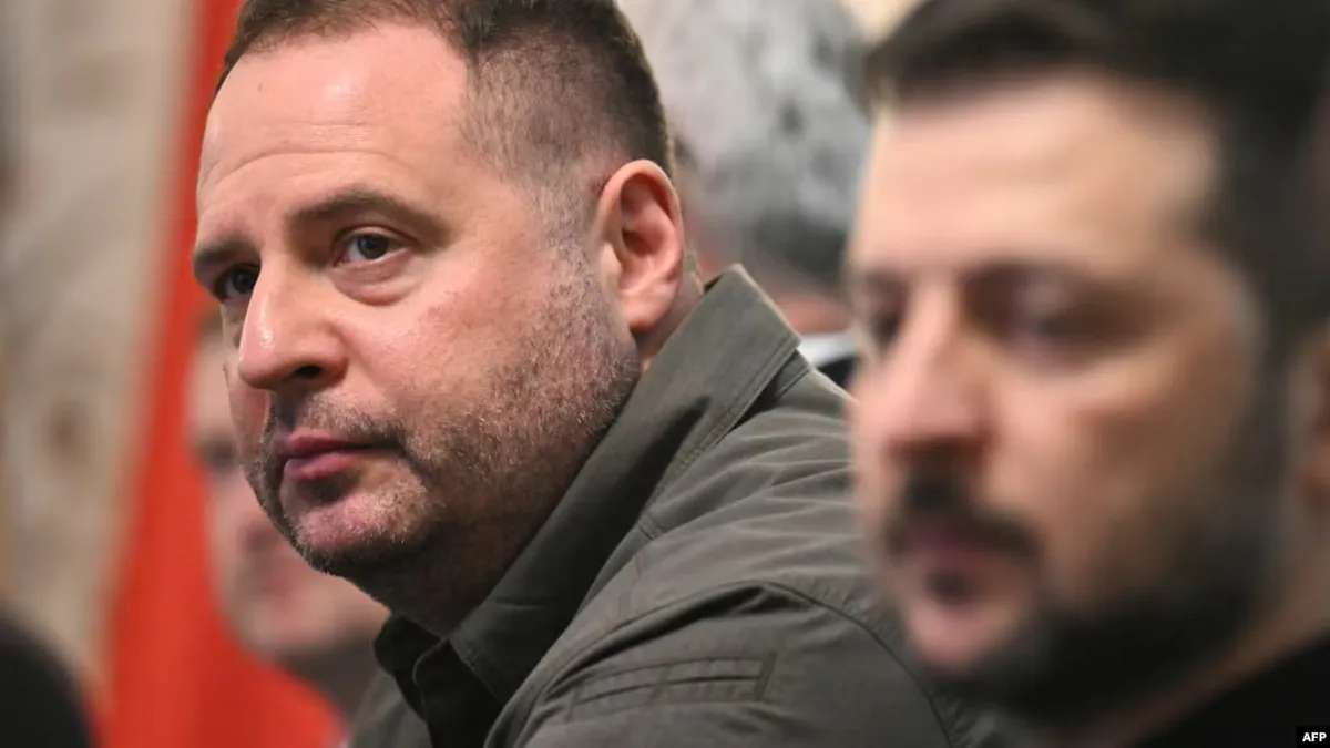 Єрмак після відставки з Офісу президента знову приходив на Банкову: що відомо про розмову з Зеленським