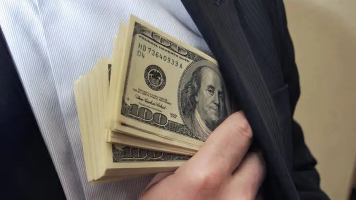 Керівників профспілок газової галузі підозрюють у розтраті понад 14,5 млн грн: генпрокурор поділився деталями