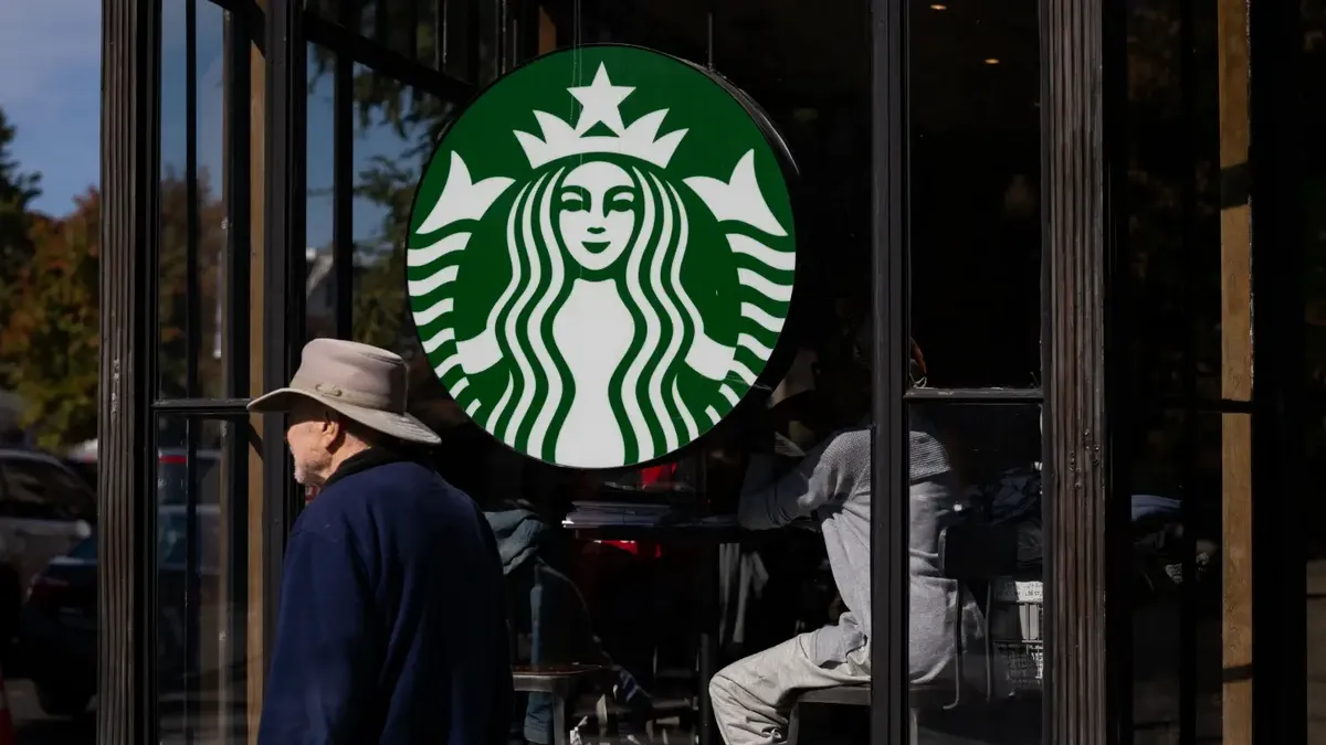 Starbucks інтегрує штучний інтелект і роботів в кав'ярні: як використовується нейромережа