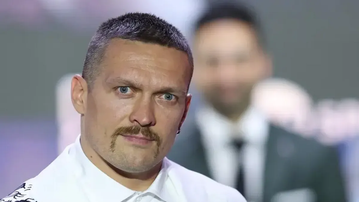 «За ударною міццю він навіть до топ-50 не входить»: російський тренер зухвало наїхав на Усика 
