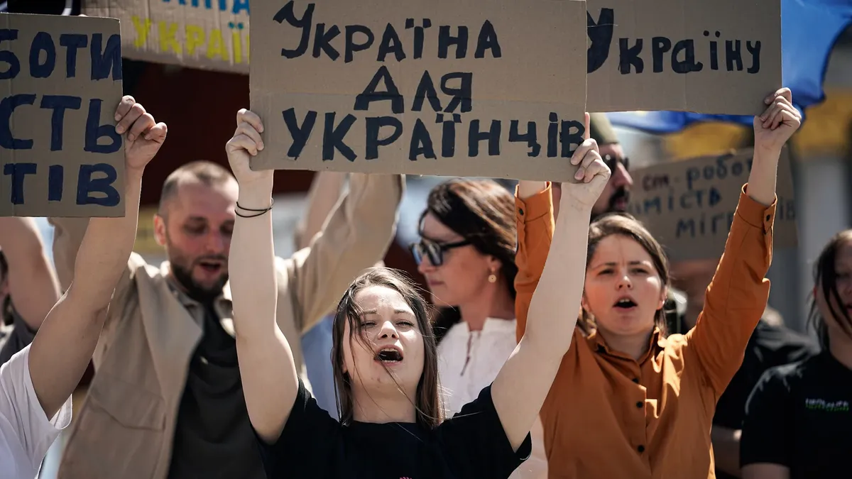 «Україна для українців»: у центрі Києва пройшов мітинг проти трудової міграції