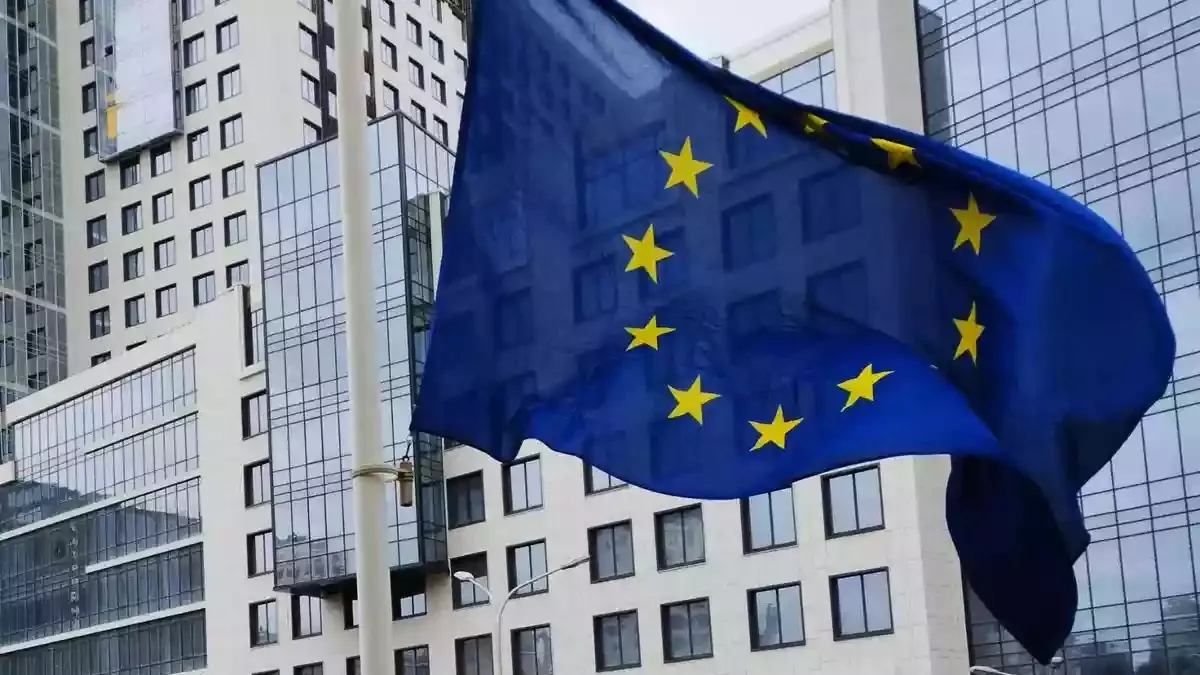 Євросоюз відреагував на російські погрози: чи евакуюють дипломатів через можливість масованого обстрілу Києва