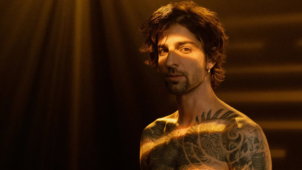 Всі відтінки спокуси: Володимир Дантес знявся в еротичному трилері та записав до нього саундтрек