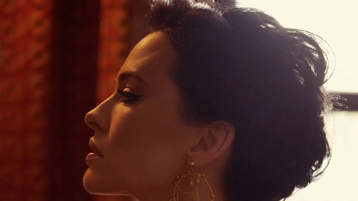 «Секс-символ»: Астаф’єва переспівала легендарний хіт гурту NikitA через 18 років