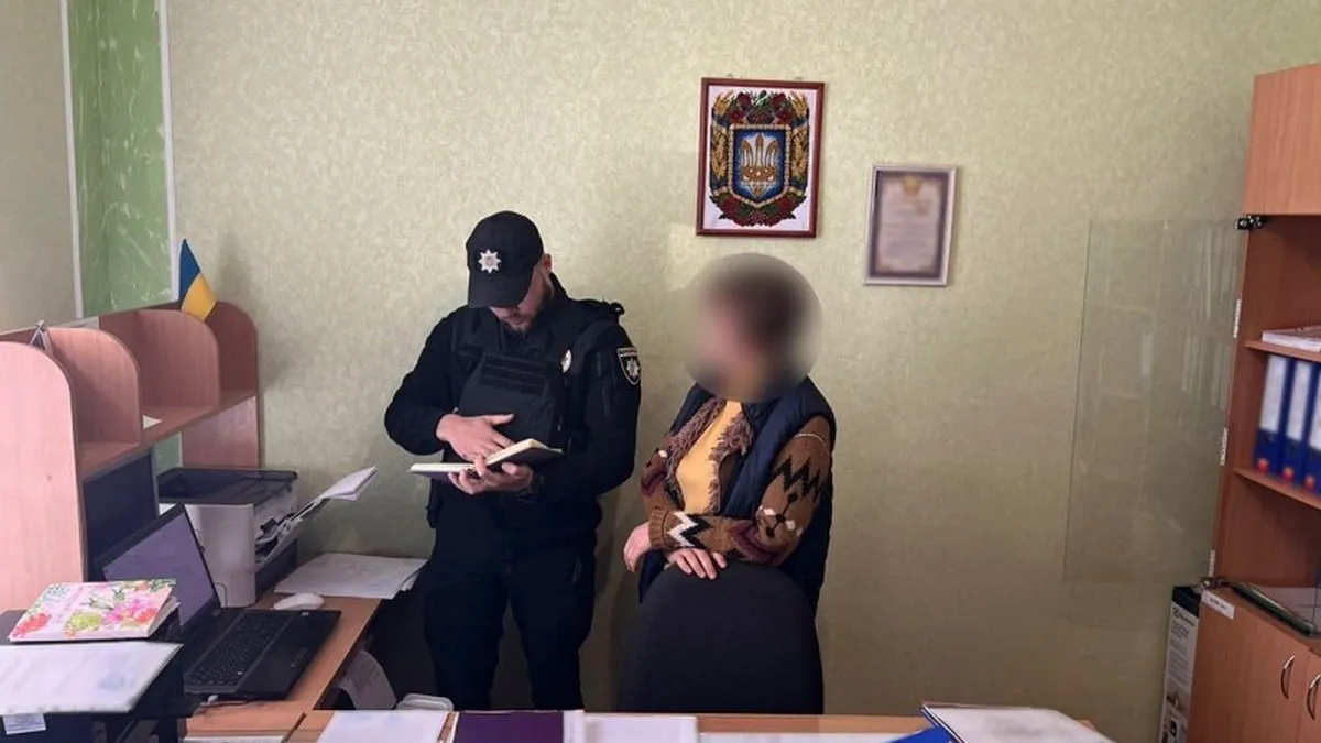 Експлуатувала людей з інвалідністю: директорку будинку-інтернату на Вінниччині затримали за торгівлю людьми 