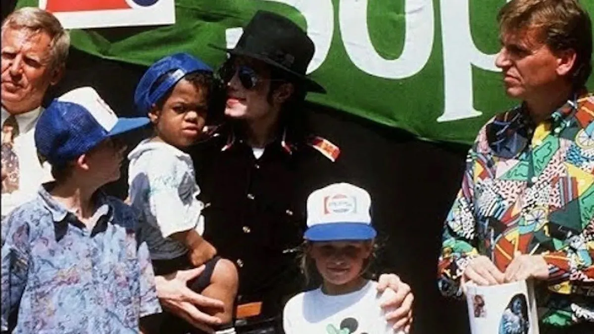 Скандальна справа проти спадкоємців Майкла Джексона: позивачі вимагають сотні мільйонів доларів компенсації