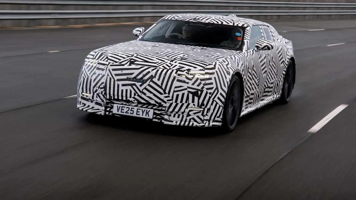 Jaguar готує до презентації концепт Type 00: електрокар має змінити стратегію компанії і здивує потужністю