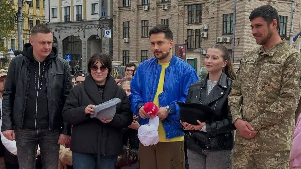 Відбулись зйомки оновленої програми «Караоке на майдані»: Кондратюк був в кадрі, але не як ведучий