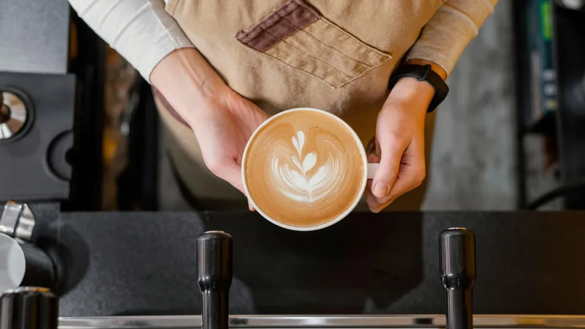 Не тільки бадьорить: популярний напій здатен подовжити життя – результати дослідження