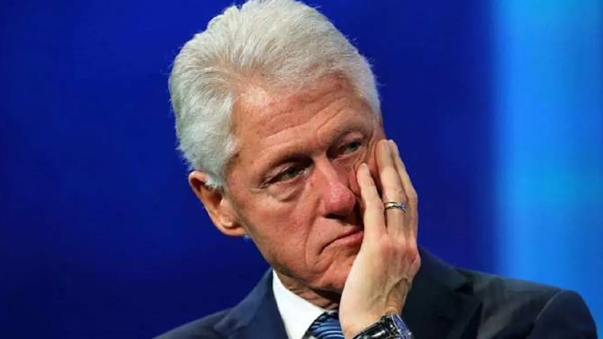 Скандальне фото в джакузі: Клінтон потрапив під удар через нові матеріали справи Епштейна