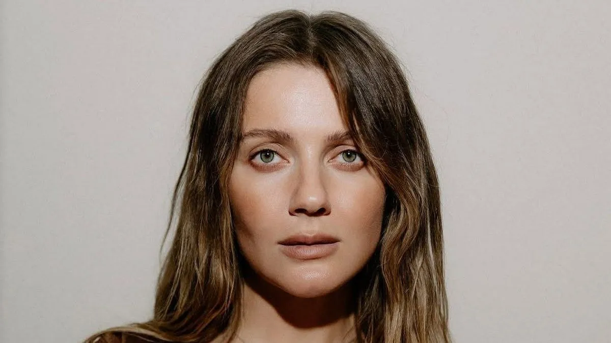 Співачка KOLA анонсувала новий хіт: фанати зірки не стрималися та емоційно відреагували