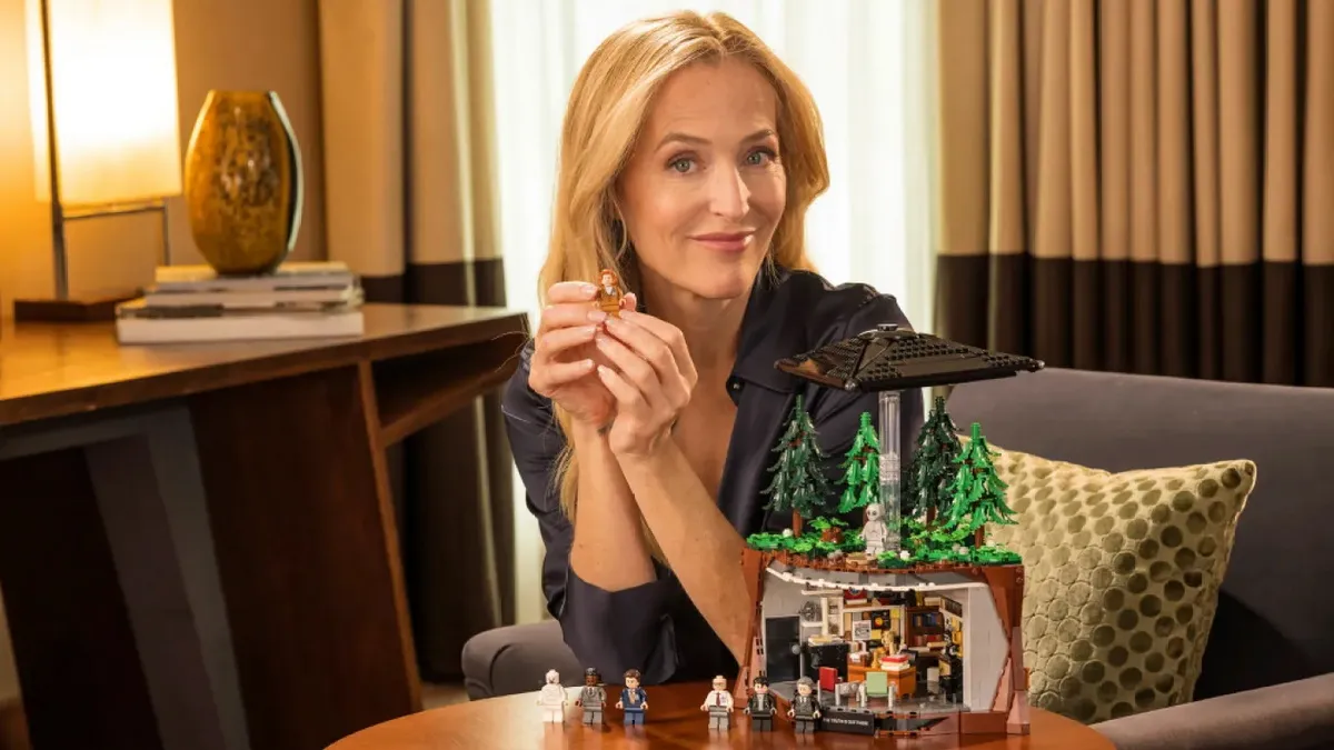 «Цілком таємно» оживе у LEGO: набір із Малдером, Скаллі та прибульцем здивував фанатів серіалу