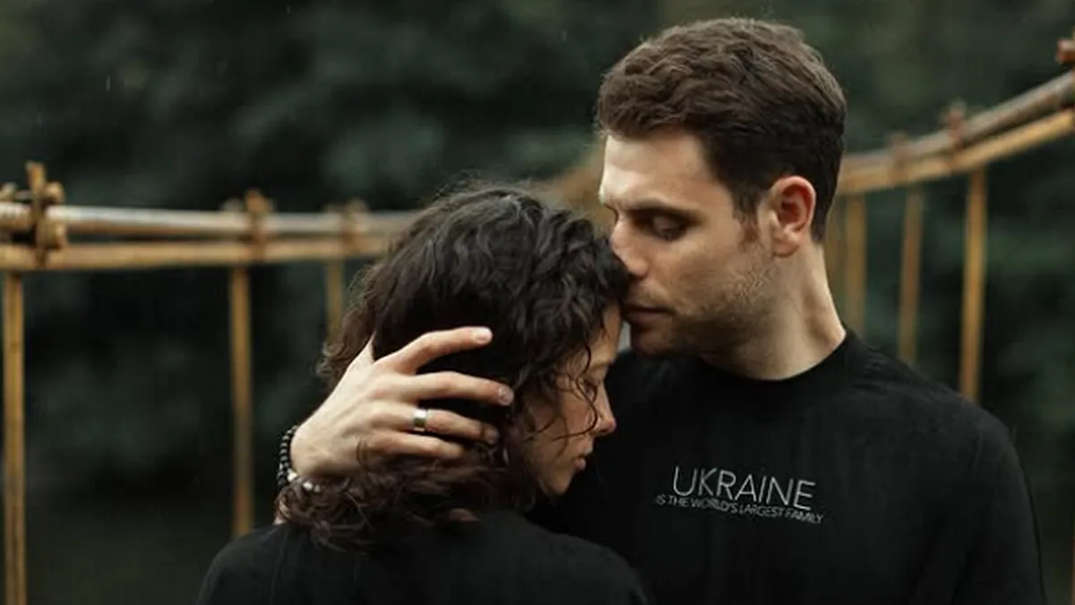 34 тисячі тільки за оренду: актор Артур Логай показав де живе в Києві та розкрив свої витрати