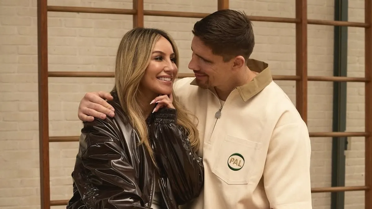 Верховен показав свою кохану: як виглядає обраниця наступного суперника Усика та чим вона займається