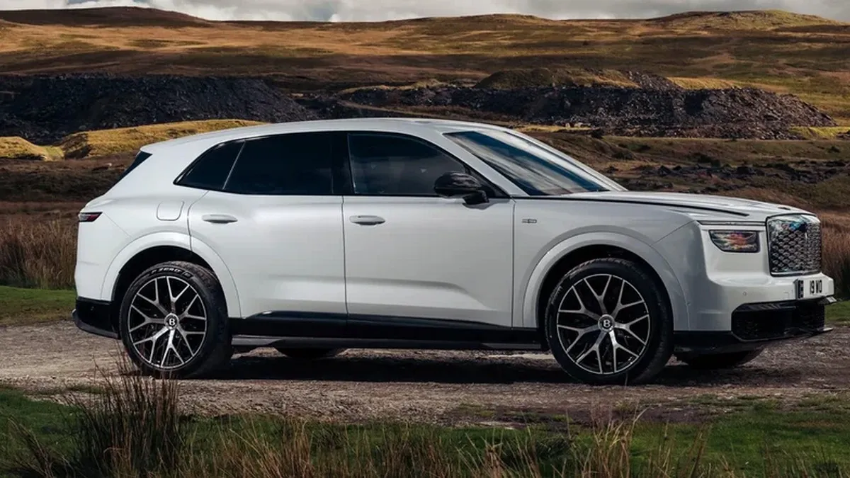 Bentley готує розкішну електричну новинку: ціна Torcal First Edition може перевищити 200 тисяч фунтів