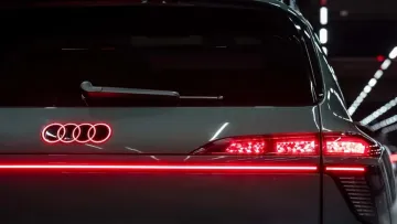 Audi Q9 отримав унікальні OLED-ліхтарі: що особливого в новій автомобільній оптиці