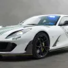 Поліція Дубая отримала Ferrari: суперкар Mansory патрулюватиме туристичні райони