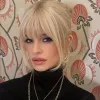 Келлі Осборн показала літній відпочинок на яхті: модельний образ та рідкісні кадри з сином