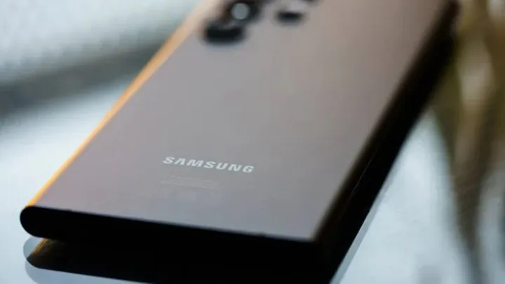 Samsung готує найбільше оновлення лінійки: у 2027 році компанія представить одразу вісім флагманів