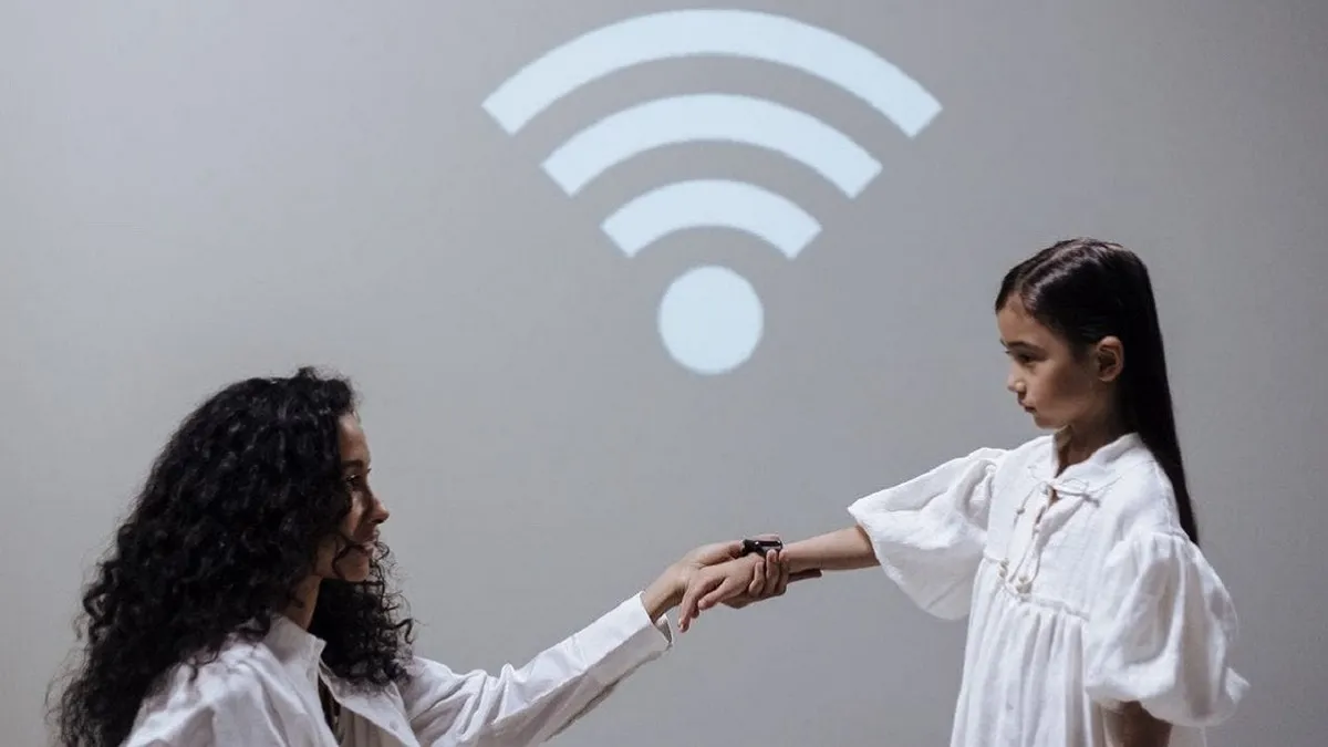 Людство прощається з Wi-Fi: нова технологія Li-Fi дозволяє передавати дані за допомогою світла