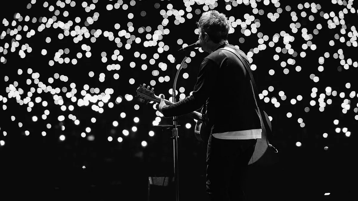 Возз’єднання Oasis розчулило фанатів: що показав новий фільм про Ліама й Ноела Галлагерів