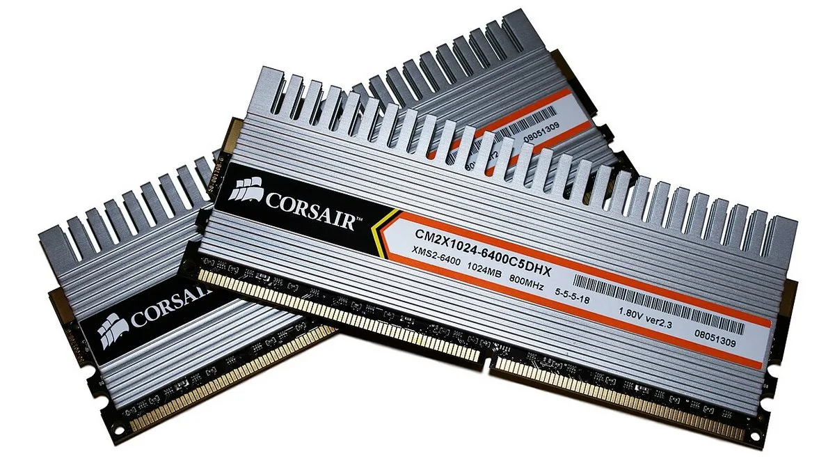 Розвиток штучного інтелекту спричинив дефіцит комп’ютерної пам’яті: коли ситуація зміниться на краще