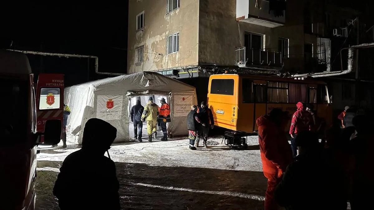 росія атакувала інфраструктуру Одеси: без світла залишились десятки тисяч родин