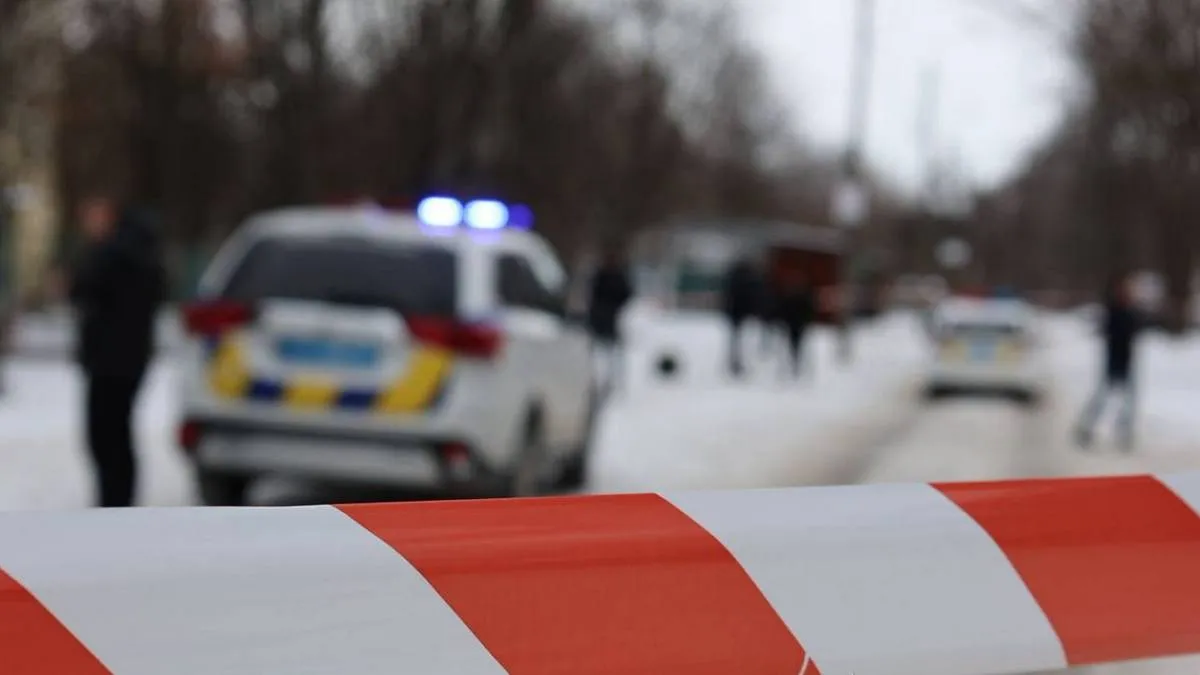 У Запоріжжі підліток відкрив вогонь з автомату посеред вулиці, а потім вистрелив у себе: що відомо