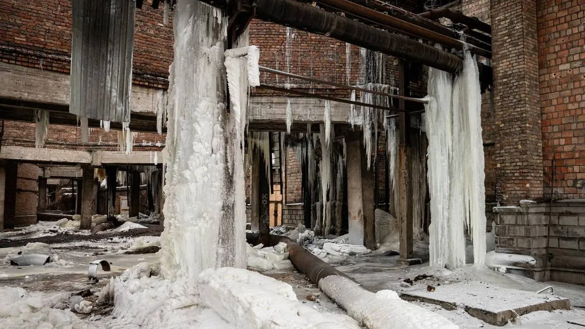 Майже повністю знищена: наслідки російських ракетних ударів по Дарницькій ТЕЦ у Києві