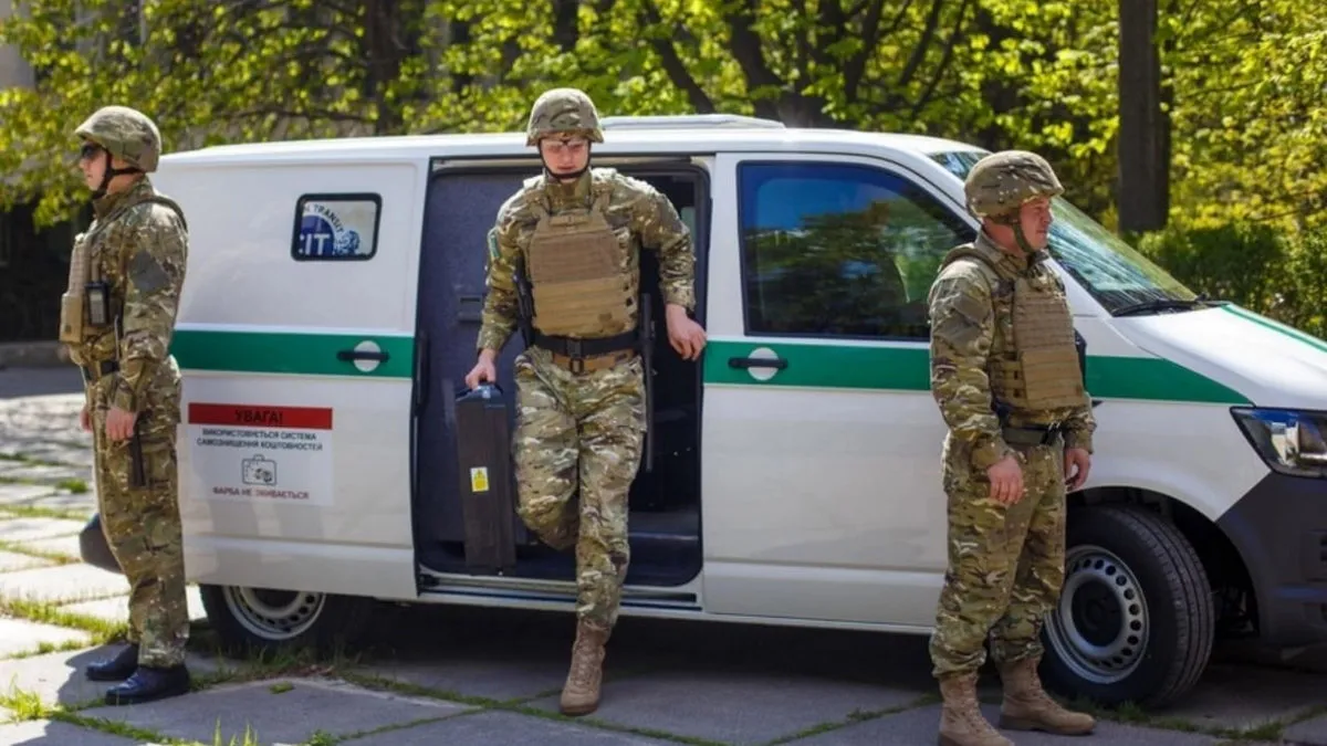 Угорщина поверне Україні інкасаторські авто, але залишить вилучені гроші та золото: деталі рішення країни ЄС