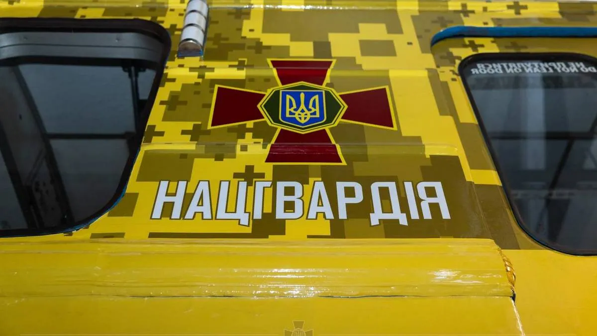 У київському метро запустили брендований вагон до річниці створення Нацгвардії: як він виглядає 