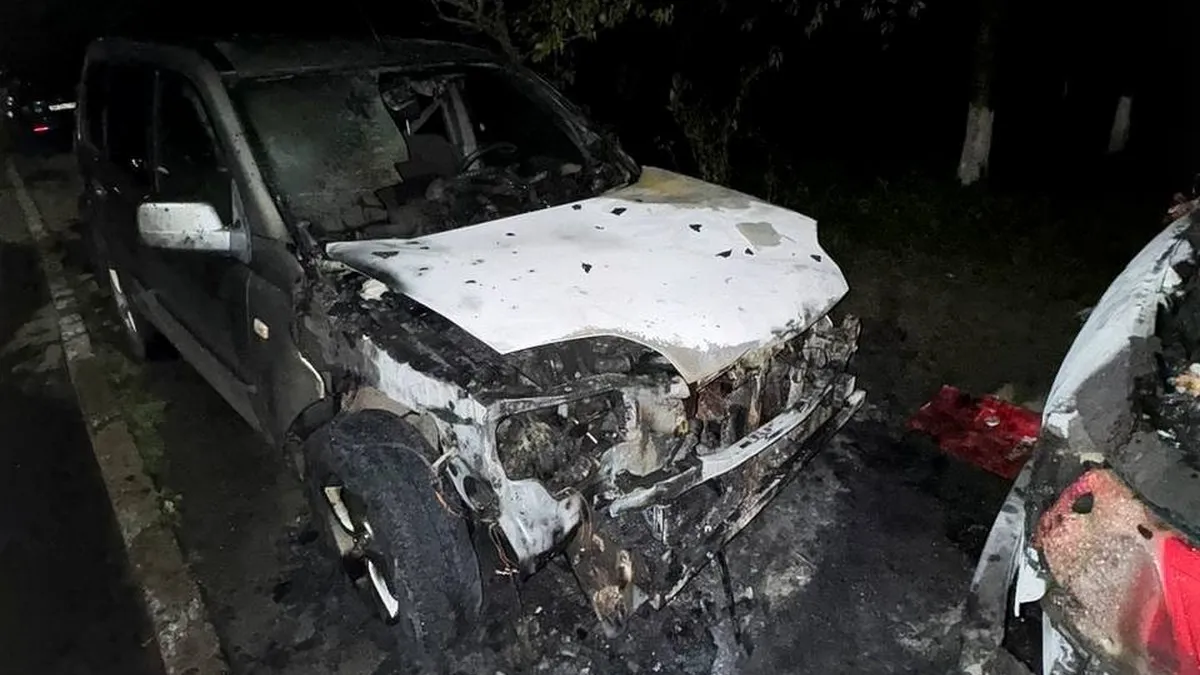 Отримував гроші через Telegram за підпали військових авто: суд виніс вирок чоловіку за знищення 7 машин ЗСУ