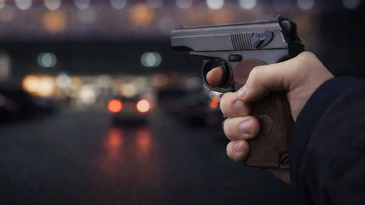 Стрілянина в Лубнах: чоловік відкрив вогонь по поліцейським - є поранений