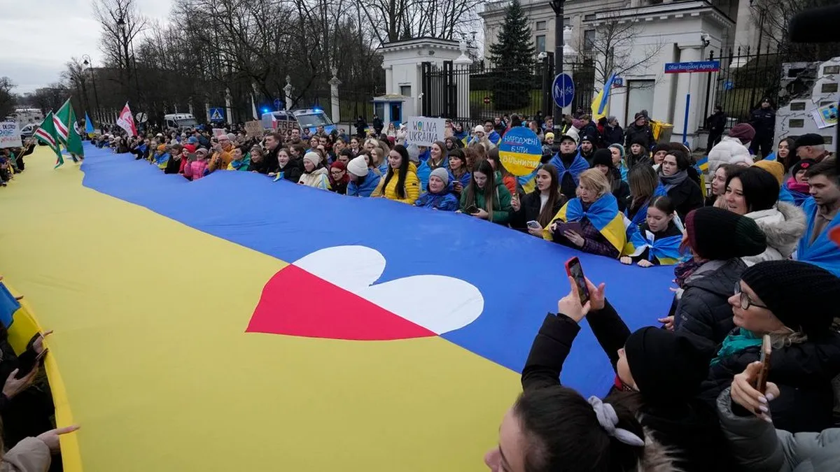 Сенат Польщі ухвалив закон про допомогу громадянам України: що зміниться для біженців із нашої країни