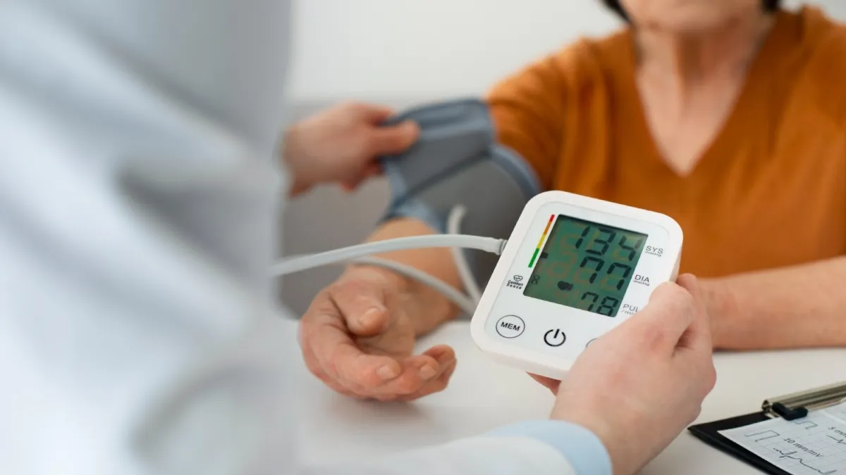 Чи збиває імбир високий тиск: дієтологи розкрили 3 головні переваги спеції для серця