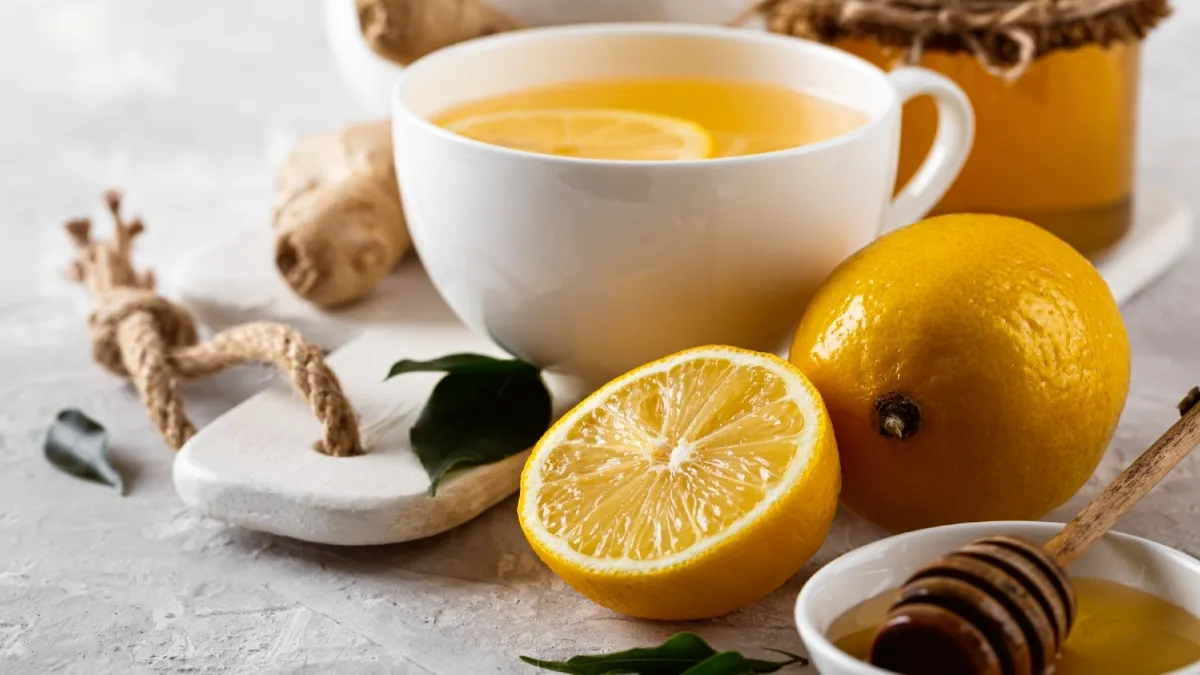 Експерти назвали найкращий напій після застілля: як «перезапустити» шлунок