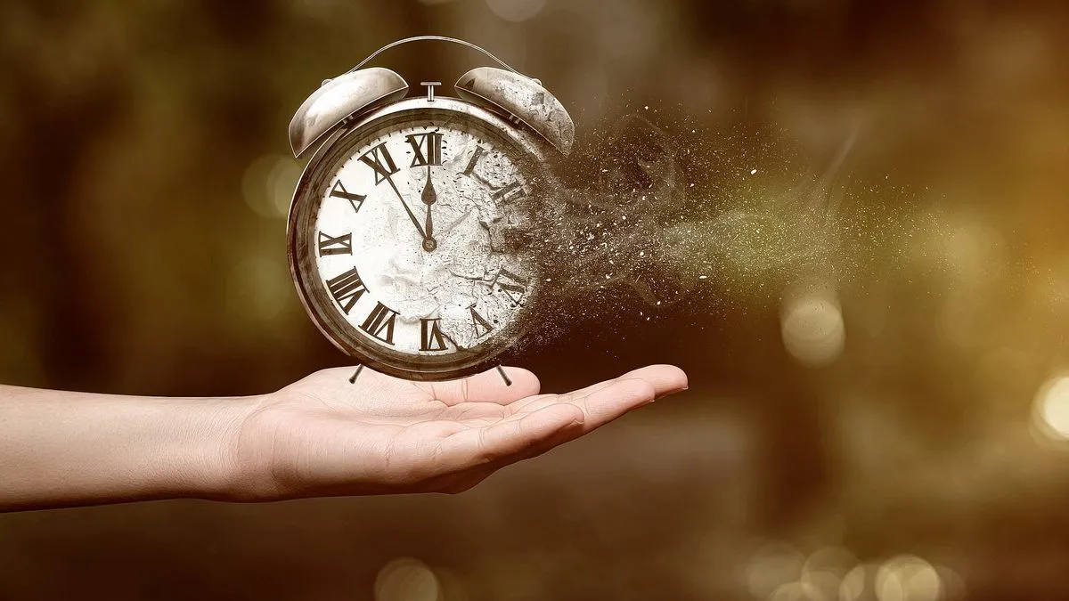 Чому з віком час «летить» швидше: вчені дали несподіване пояснення