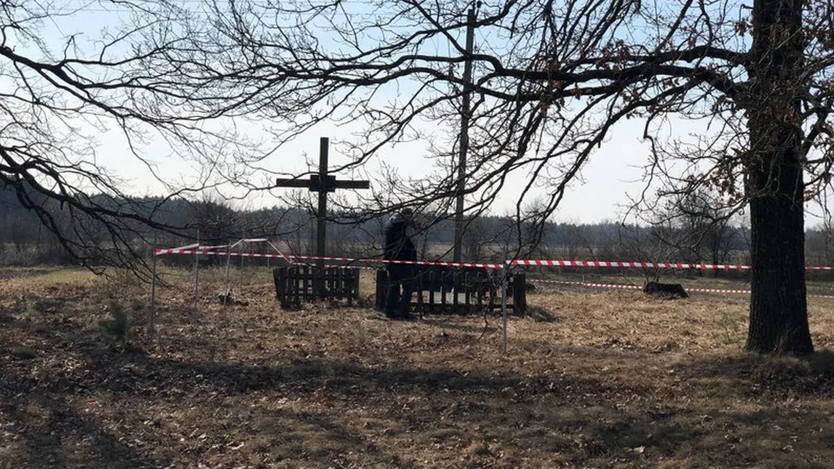 На Рівненщині завершили пошуки масового поховання жертв Волинської трагедії: чи вдалося щось знайти