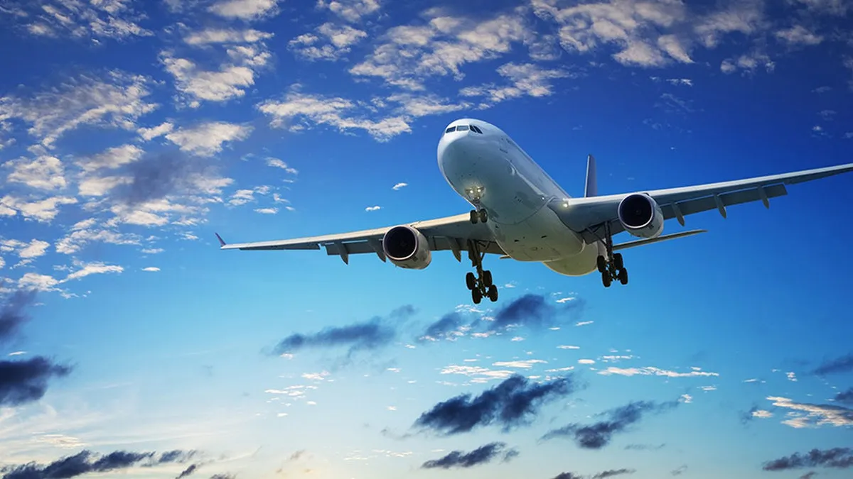 Польща продовжила обмеження авіаруху вздовж кордону з Україною: до якої дати воно діятиме